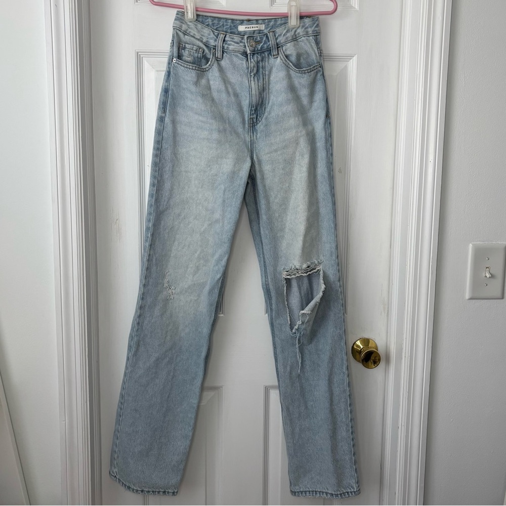 Pacsun 90’s Boyfriend Light Wash Ripped Jeans